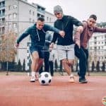 12 Lợi ích và tác hại của việc chơi bóng đá đối với sức khỏe