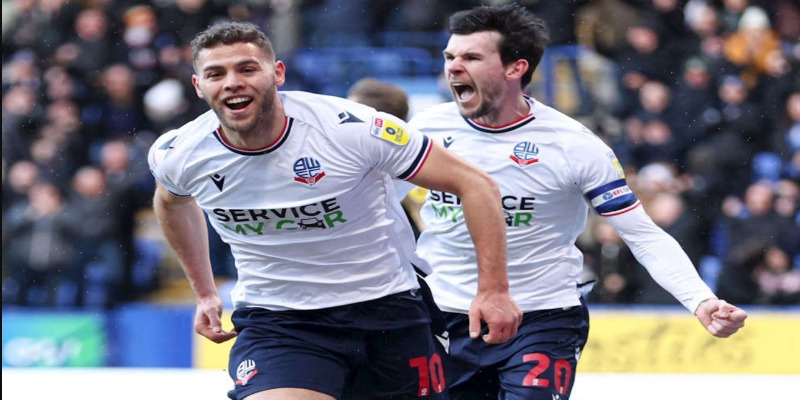 Bolton Wanderers hành trình