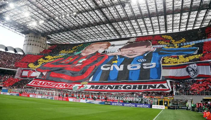 Bên trong sân San Siro