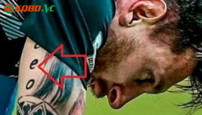các hình xăm trên người cầu thủ messi