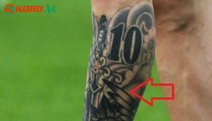 những hình xăm trên người messi