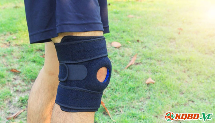 tác dụng của bó gối bóng đá