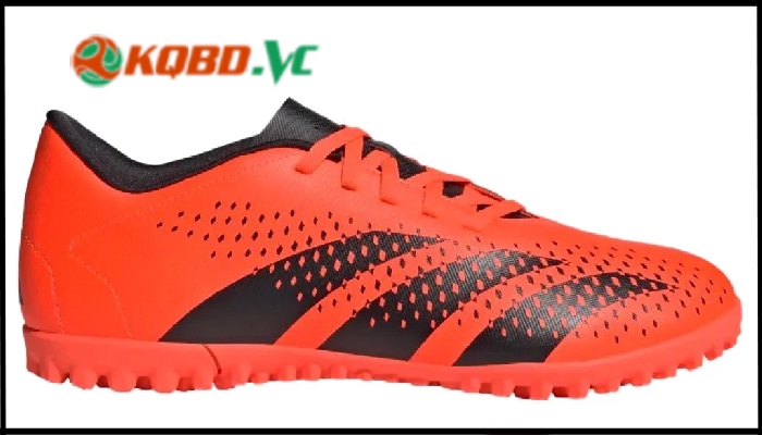 giày bóng đá tiền vệ sân cỏ nhân tạo