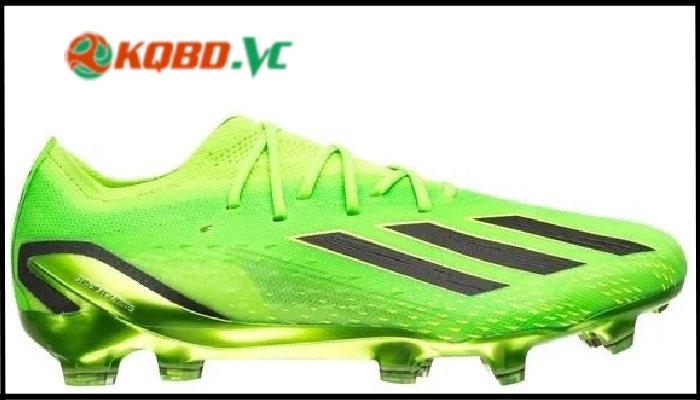 giày đá bòng tiền vệ sân cỏ nhân tạo