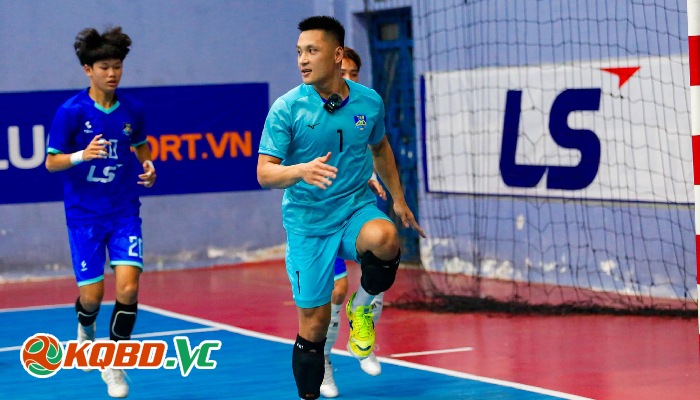 Hồ Văn Ý top mấy thế giới